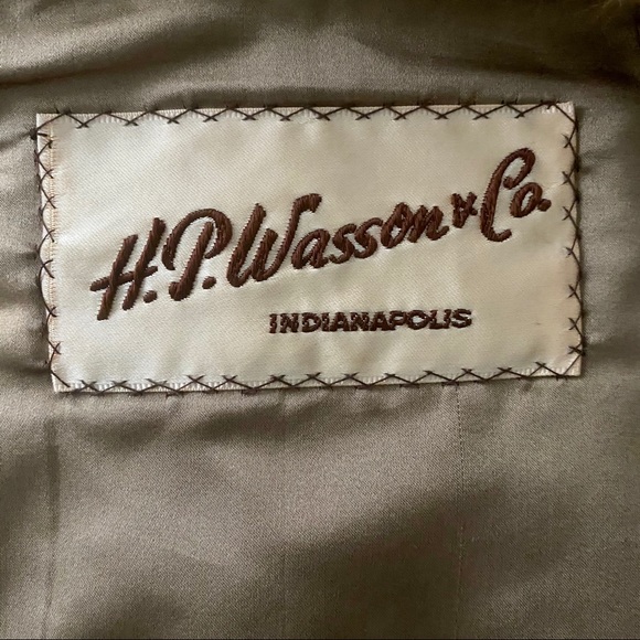 ❄️ Classically Beautiful Fur Wrap - Picture 4 of 5